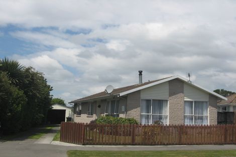 Photo of property in 9 Tralee Place, Bishopdale, Christchurch, 8053