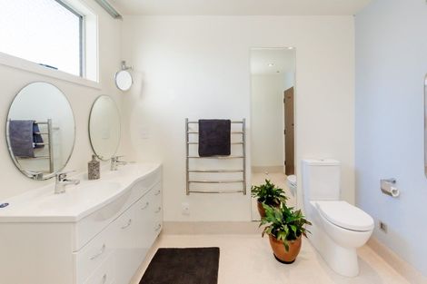 Photo of property in 6 Kapekape Place, Pukerua Bay, 5026