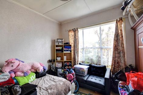 Photo of property in 30 Baker Street, Caversham, Dunedin, 9012