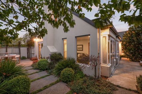 Photo of property in 1/29 Wroxton Terrace, Merivale, Christchurch, 8014