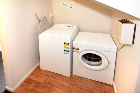 Photo of property in 43 Lees Street, Dunedin Central, Dunedin, 9016