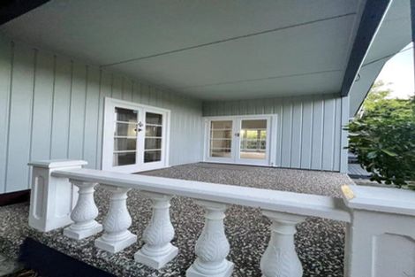 Photo of property in 16 Richards Avenue, Forrest Hill, Auckland, 0620