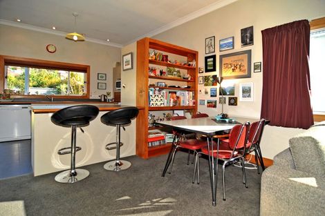 Photo of property in 132 Surrey Street, Forbury, Dunedin, 9012