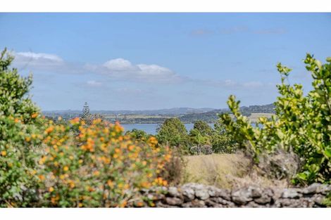 Photo of property in 70 Edmonds Road, Kerikeri, 0293