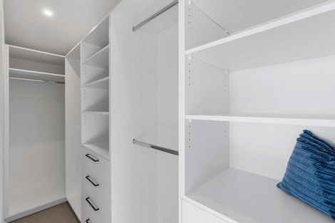 Photo of property in 145 Mount Pleasant Road, Mount Pleasant, Christchurch, 8081