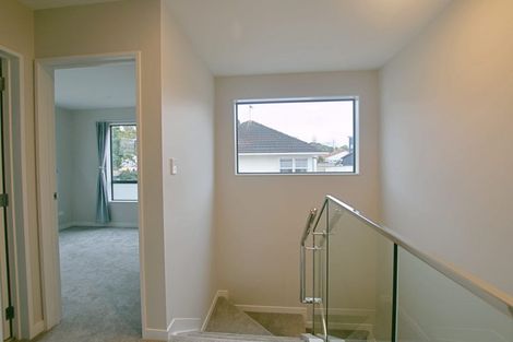 Photo of property in 82e Salisbury Road, Birkdale, Auckland, 0626