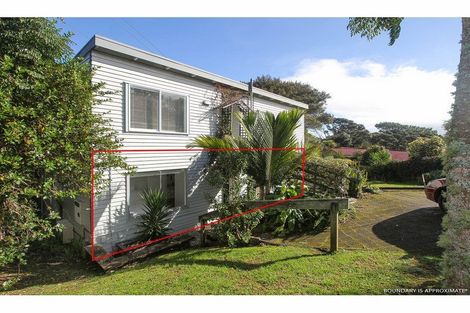 Photo of property in 1/26 Bryers Place, Bayview, Auckland, 0629