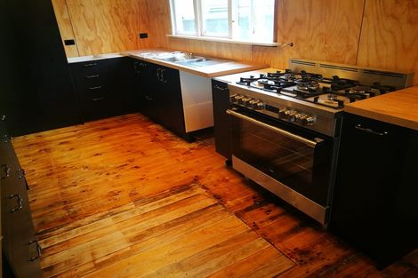 Photo of property in 6 Allan Street, Otatara, Invercargill, 9879