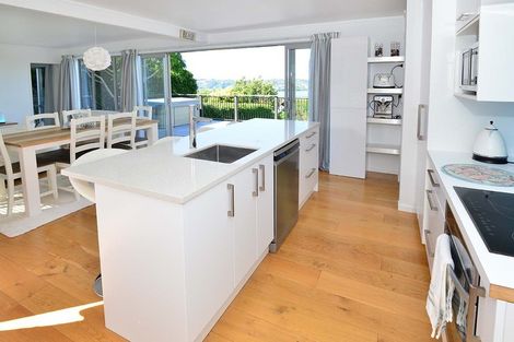 Photo of property in 95 Stanmore Bay Road, Stanmore Bay, Whangaparaoa, 0932