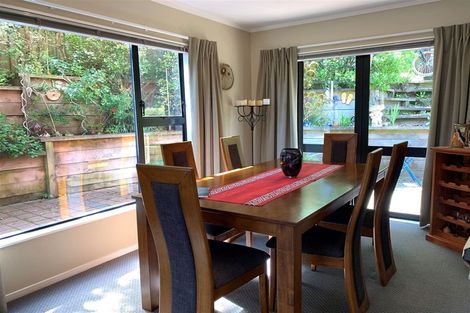 Photo of property in 99 Woodman Drive, Tawa, Wellington, 5028