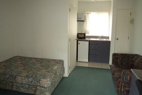 Photo of property in 12/5 Inverness Avenue, Hamilton East, Hamilton, 3216