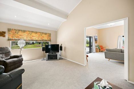 Photo of property in 18 Masters Road, Eureka, Hamilton, 3287