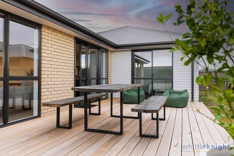 Photo of property in 34 Sholto Duncan Crescent, Halswell, Christchurch, 8025