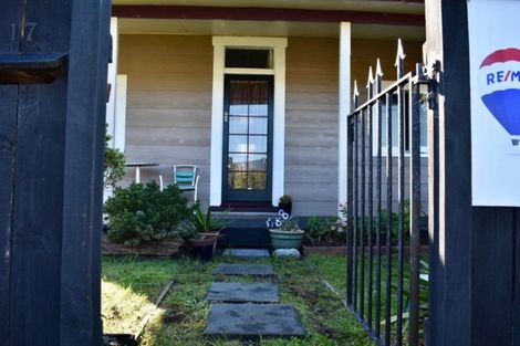 Photo of property in 17 Peel Street, Westport, 7825