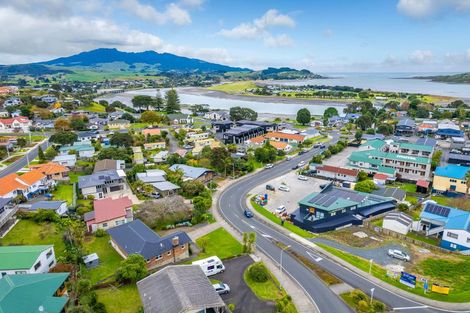 Photo of property in 4 Bankart Street, Raglan, 3225