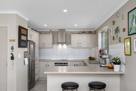 Photo of property in Waterview Estate, 53/4 Greystone Place, Omokoroa, 3114