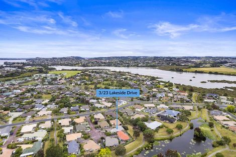 Photo of property in 3/23 Lakeside Drive, Orewa, 0931