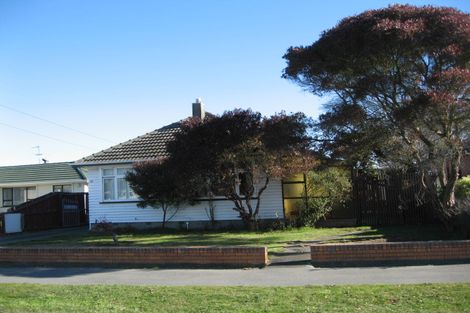 Photo of property in 89 Wattle Drive, New Brighton, Christchurch, 8083