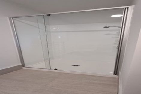 Photo of property in 23/11 Carlos Drive, Flat Bush, Auckland, 2016