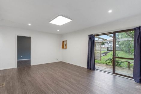 Photo of property in 6 Serjeant Street, Henderson, Auckland, 0612