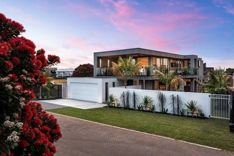 Photo of property in 14 Ida Way, Omaha, 0986