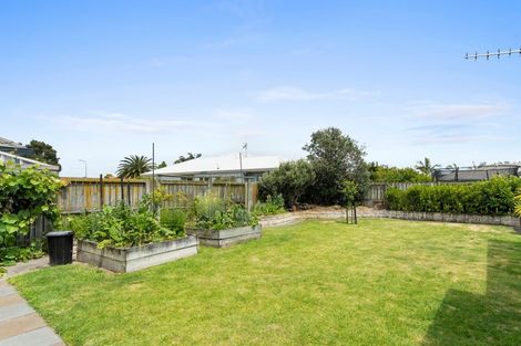 Photo of property in 9 James Henry Avenue, Papamoa Beach, Papamoa, 3118