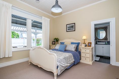 Photo of property in 290 Church Street, West End, Timaru, 7910