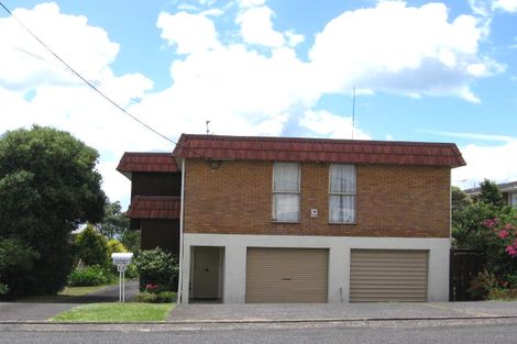 Photo of property in 1/33 Rangitoto Terrace, Milford, Auckland, 0620