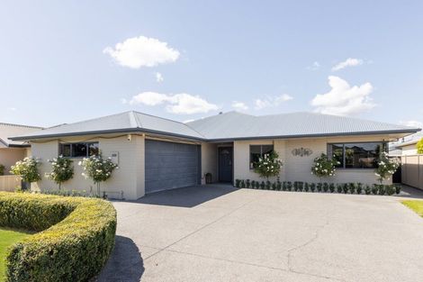 Photo of property in 202 Frimley Oaks, Frimley, Hastings, 4120