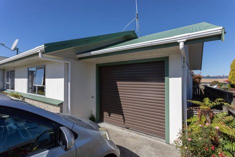 Photo of property in 9 Mccallum Street, Dannevirke, 4930