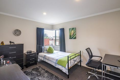 Photo of property in 127 Realm Drive, Paraparaumu, 5032