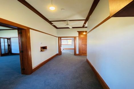 Photo of property in 10 Cambridge Terrace, Masterton, 5810