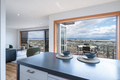 Photo of property in 45 Coster Street, Enner Glynn, Nelson, 7011