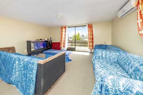 Photo of property in 1/62 Othello Drive, Clover Park, Auckland, 2023