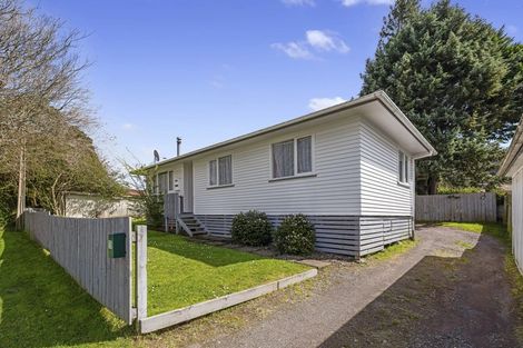 Photo of property in 15 Ross Road, Western Heights, Rotorua, 3015