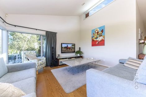 Photo of property in 175 Hanham Road, Kumeu, 0891