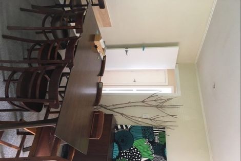 Photo of property in 8 Thuja Street, Green Bay, Auckland, 0604