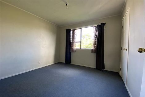 Photo of property in 6 West Harbour Drive, West Harbour, Auckland, 0618