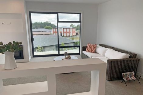 Photo of property in 32 Coprosma Crescent, Waipahihi, Taupo, 3330