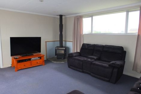 Photo of property in 25 Edinburgh Terrace, Foxton Beach, Foxton, 4815