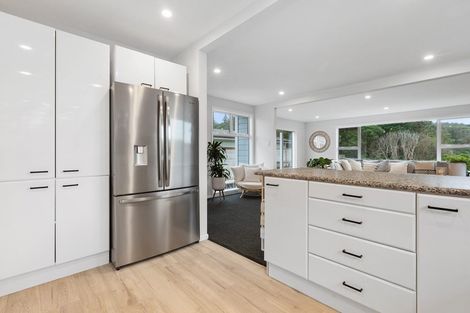 Photo of property in 5 Cabin Lane, Whitby, Porirua, 5024