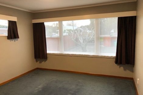 Photo of property in 15 Dakota Avenue, Beach Haven, Auckland, 0626