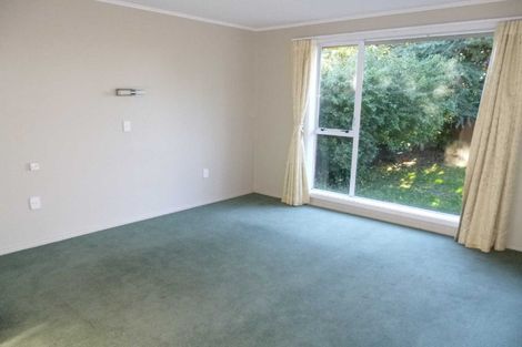 Photo of property in 46 Grahams Road, Ilam, Christchurch, 8041