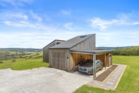 Photo of property in 241 Whitmore Road, Tawharanui Peninsula, Warkworth, 0986