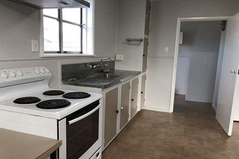 Photo of property in 2/10 Taka Street, Takanini, 2112