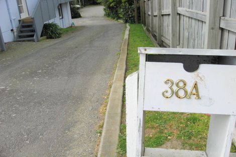 Photo of property in 2/38 Kapiti Road, Paraparaumu, 5032