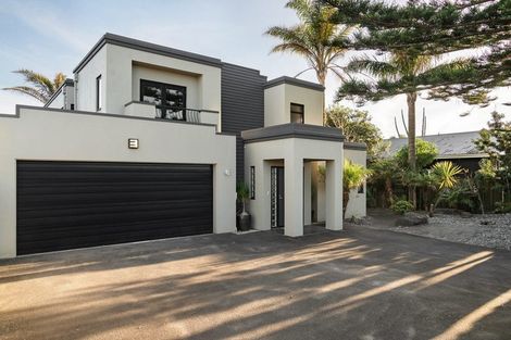Photo of property in 284 Oceanbeach Road, Mount Maunganui, 3116