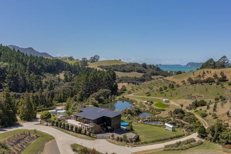 Photo of property in 40 Spikes Way, Whitianga, 3510