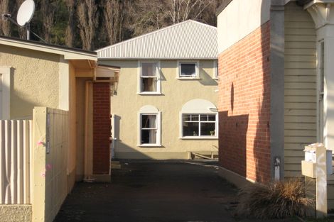 Photo of property in 673d Castle Street, North Dunedin, Dunedin, 9016