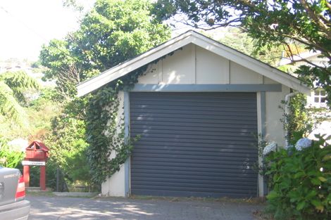 Photo of property in 18 Buchanan Street, Wadestown, Wellington, 6012